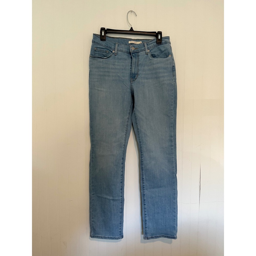 Levis Classic Straight Leg Jeans Womens 8 Light Wash Blue Denim Mid Rise